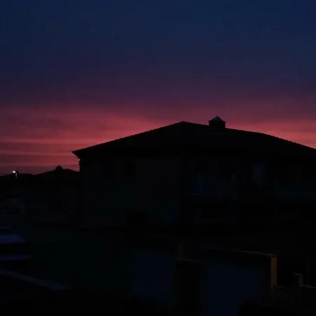 Homestay Seafront Sunrise