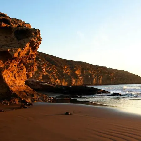 Seafront Sunrise Homestay *